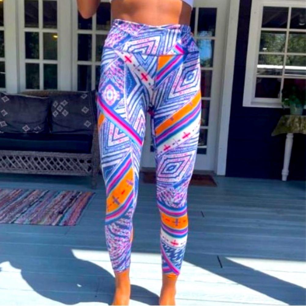 NWT - FP MOVEMENT Ashford Lose Control Leggings in Ski Combo